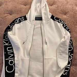 Men’s Calvin Klein Sweater